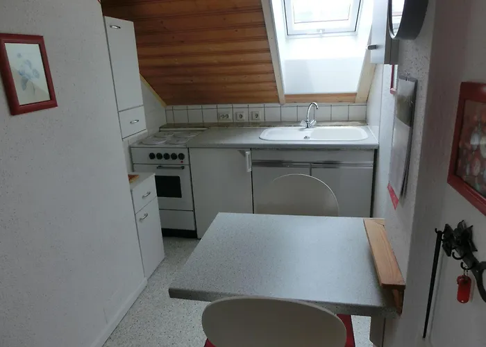Tremmel Apartment *